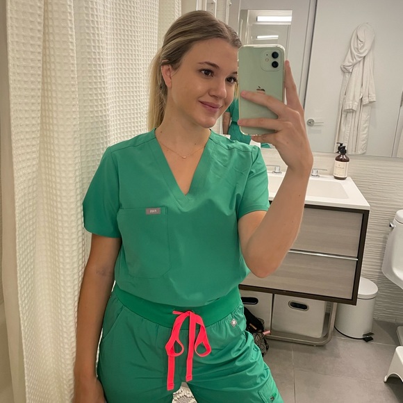 Figs Other - Safety Green Figs Jogger Scrub Set